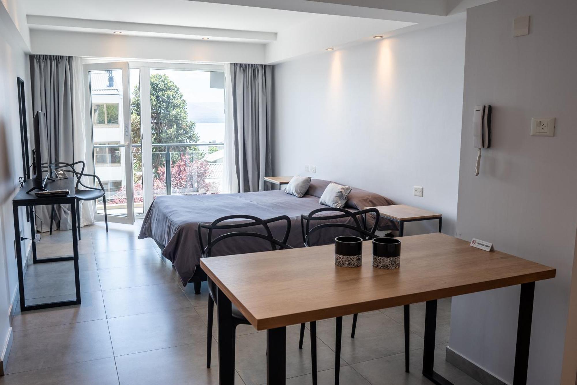 Portales De La Patagonia Apartments San Carlos de Bariloche Ngoại thất bức ảnh